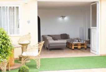 Chic Apartment in Playa Paraiso allows 18 year olds to book a room