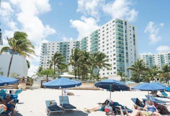 Miami Hollywood Great Two Bedroom Apartment with Channel View 006-22bvic has Balcony rooms