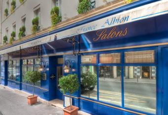 Hotel France Albion allows 18 year olds to book a room
