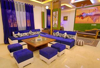 The Hideout Agra - Boutique Homestay near Taj allows 18 year olds to book a room