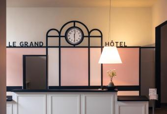 Le Grand Hotel allows 18 year olds to book a room