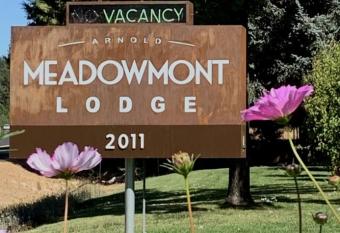 Arnold Meadowmont Lodge allows 18 year olds to book a room