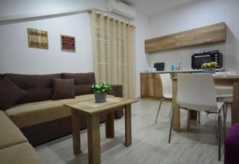 Luna Apartments Gevgelija has Balcony rooms