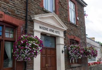 The Masons Arms Hotel allows 18 year olds to book a room