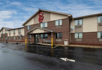 Red Roof Inn Greensburg allows 18 year olds to book a room