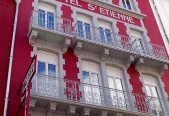 H  tel Saint Etienne has Balcony rooms