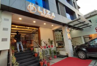 Liza Regency allows 18 year olds to book a room