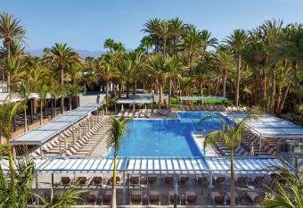 Hotel Riu Palace Oasis has Balcony rooms