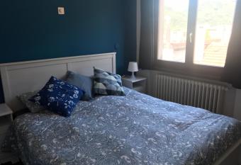 Gr  tli Inn allows 18 year olds to book a room