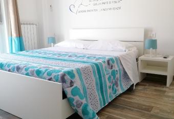 B&B Sapore di Mare san salvo Marina has Balcony rooms