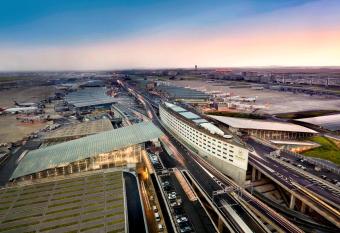 Sheraton Paris Charles de Gaulle Airport Hotel allows 18 year olds to book a room