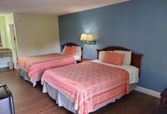 Econo Inn o Ormond Beach has Smoking rooms