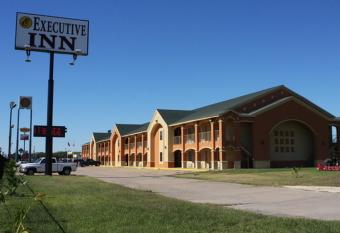 Executive Inn Brookshire allows 18 year olds to book a room