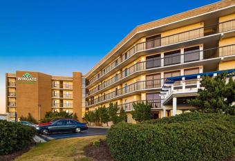 Ocean Reef Suites has Balcony rooms