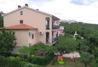 Apartman Valenti   has Balcony rooms