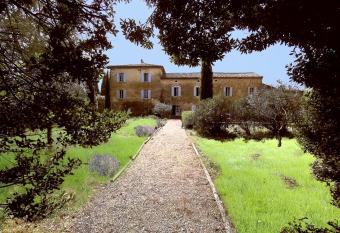La Bastide du Farfadet has Balcony rooms