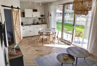 Studio 33 W  adys  awowo has Balcony rooms