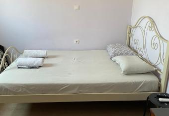 Private Rooms with a Beautiful Veranda has Balcony rooms