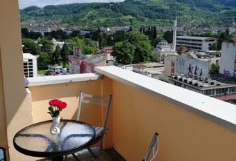 Apartman Maja allows 18 year olds to book a room