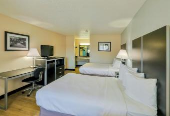 Motel 6 Nacogdoches. Tx has Smoking rooms