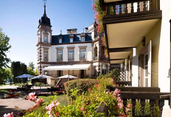 H  tel & Spa Ch  teau de l ile has Balcony rooms