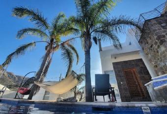 Villa Mar  a Dolores allows 18 year olds to book a room