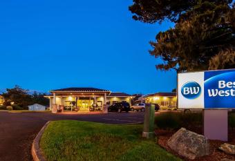 Best Western Inn at Face Rock has Balcony rooms