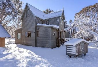 Aaragon allows 18 year olds to book a room