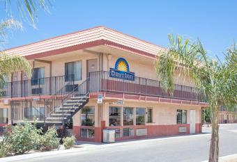 Days Inn by Wyndham Lost Hills allows 18 year olds to book a room