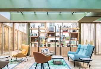 Aparthotel Adagio Lille Centre Grand Place allows 18 year olds to book a room