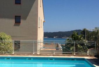 Tamaris Bay allows 18 year olds to book a room