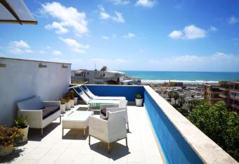 Attico LUX has Balcony rooms