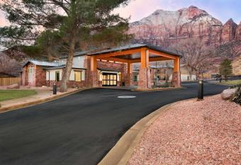Best Western Plus Zion Canyon Inn & Suites allows 18 year olds to book a room