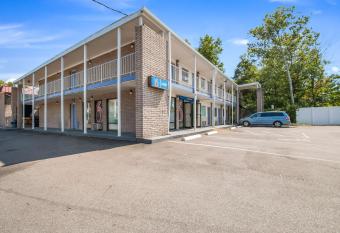 Motel 6 Odenton, MD - Fort Meade has Smoking rooms