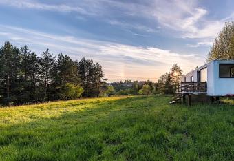 WUDINO - Ubytov  n   v p    rod  , se zv    aty v industri  ln  m duchu, has Balcony rooms