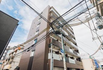 AFP Tennoji Apartment has Balcony rooms
