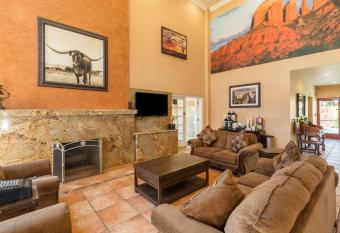 Quality Inn Casa Grande Io10 allows 18 year olds to book a room