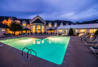 Gorges Grant Hotel allows 18 year olds to book a room