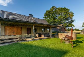 Lapite allows 18 year olds to book a room