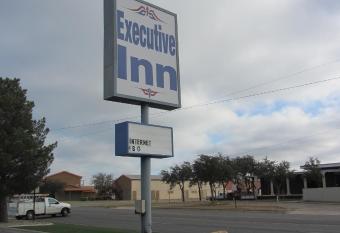 Rodeway Inn allows 18 year olds to book a room