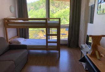 La Grande Moucherolle bis has Balcony rooms