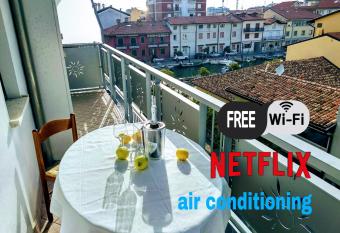 Mandracchio Central Apartment allows 18 year olds to book a room