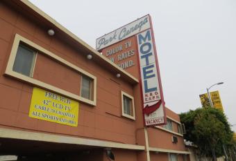 Park Cienega Motel allows 18 year olds to book a room
