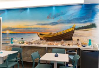 Oltremare Giovino has Balcony rooms