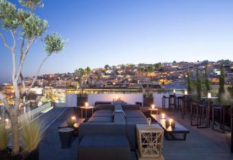 The Alex Monte Kastella has Balcony rooms