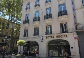 R  gina Boutique Hotel has Balcony rooms