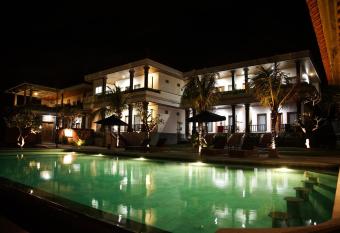 Davu Sundara Villa Uluwatu has Balcony rooms