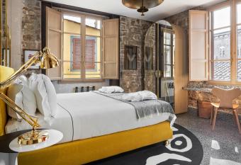 Hotel Calimala has Balcony rooms