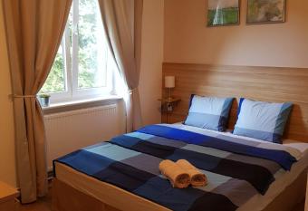 L  vka Chocerady has Balcony rooms