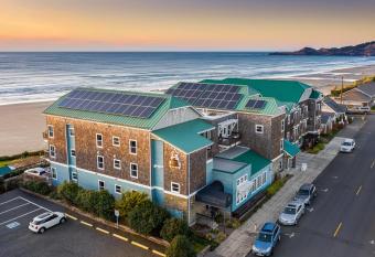 Inn at Nye Beach has Balcony rooms